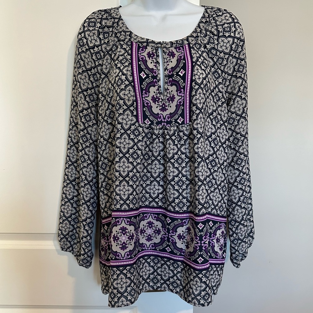 Black Rainn Tunic Pattern Shirt Size Medium